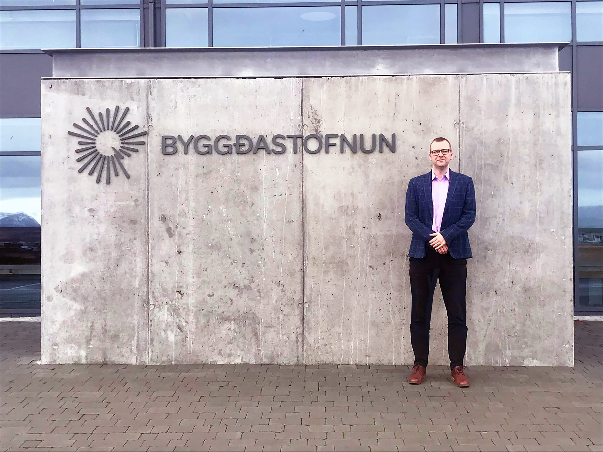 Kynsl&#243;&#240;askipti ger&#240; au&#240;veldari me&#240; allt a&#240; 90% ve&#240;setningu