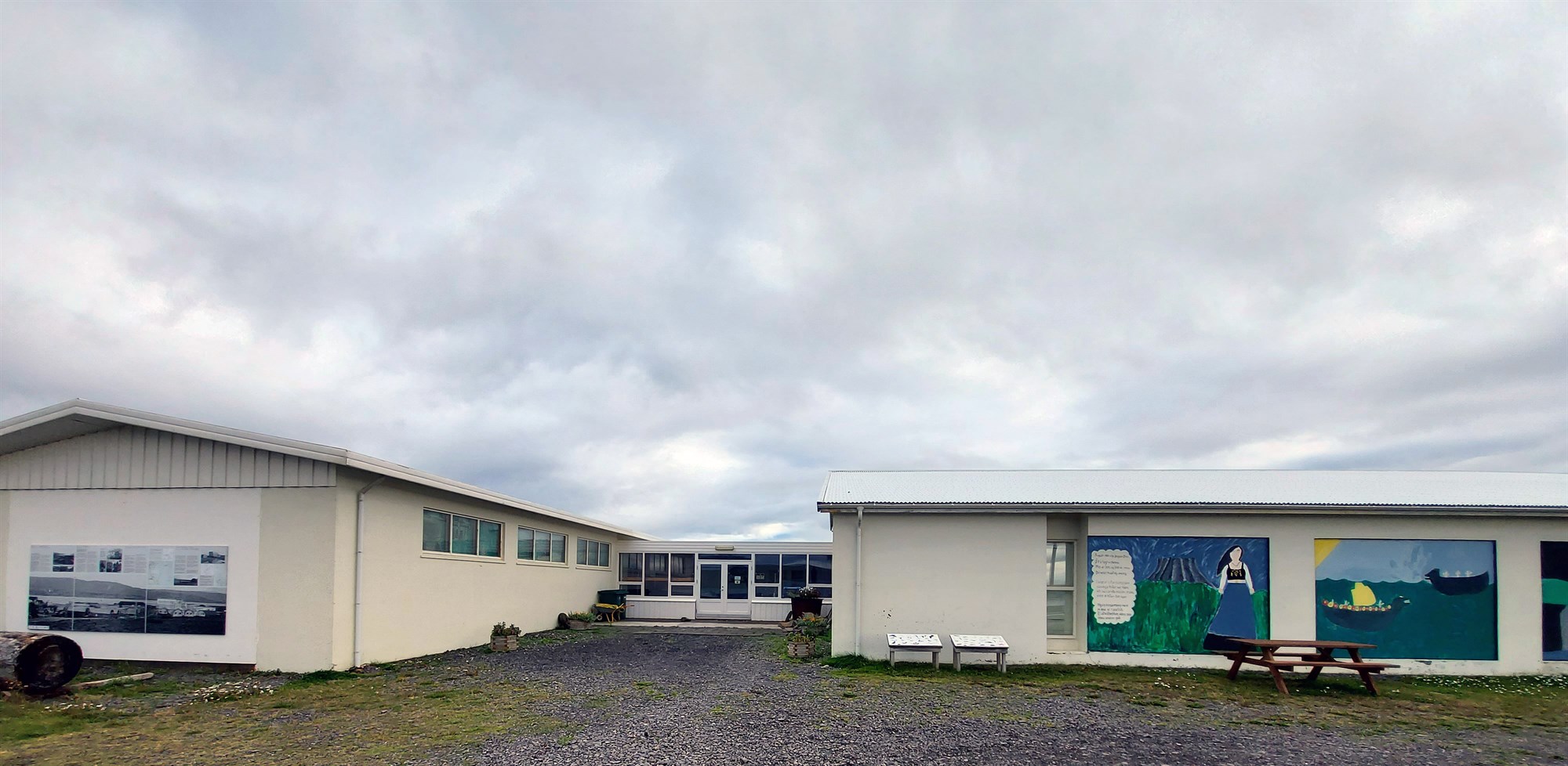 Sér um kennslu 3.000 barna