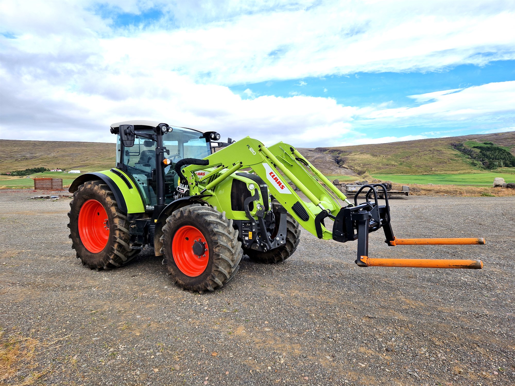 Ein mest selda dráttarvél landsins