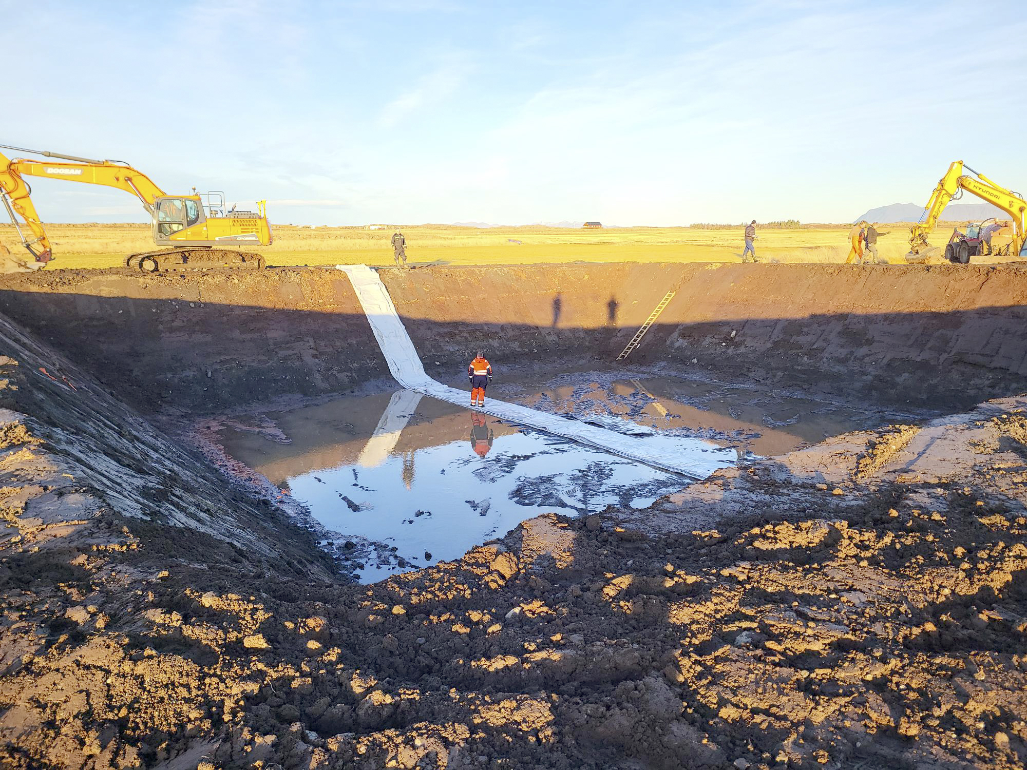 Mykjulón sett upp á Mýrum