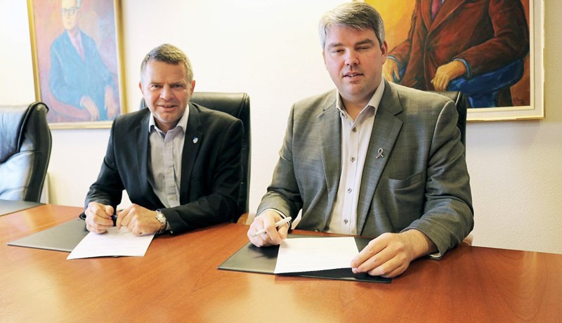 Samningur um starfskilyrði í garðyrkju framlengdur um ár