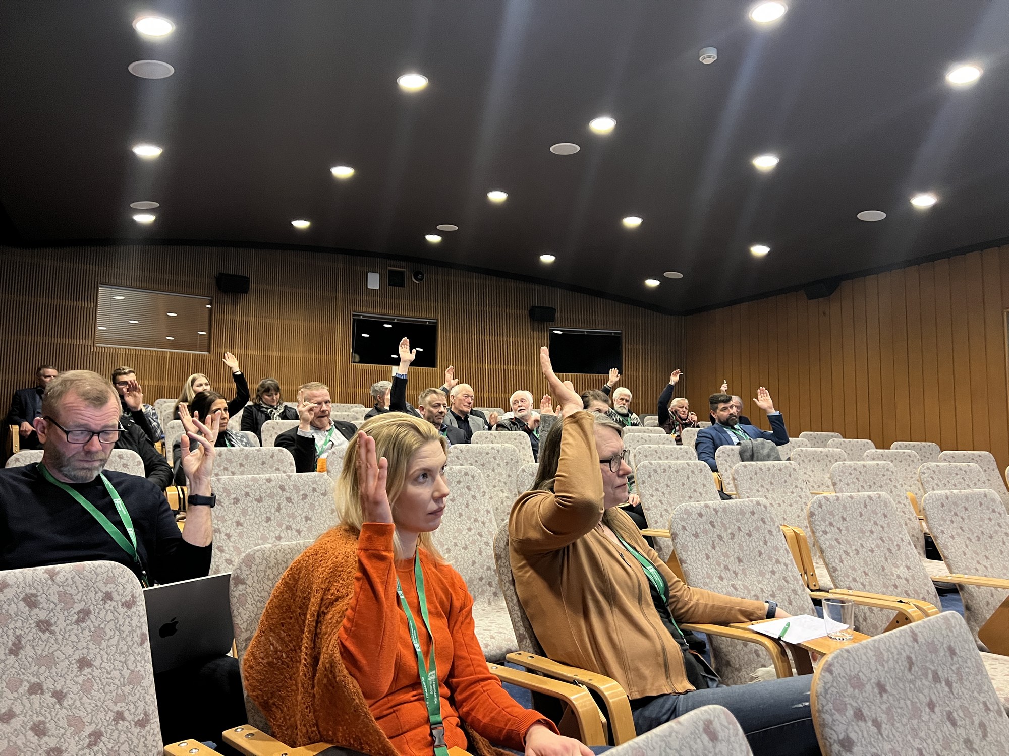 Vilja beina aðkomu að búvörusamningum