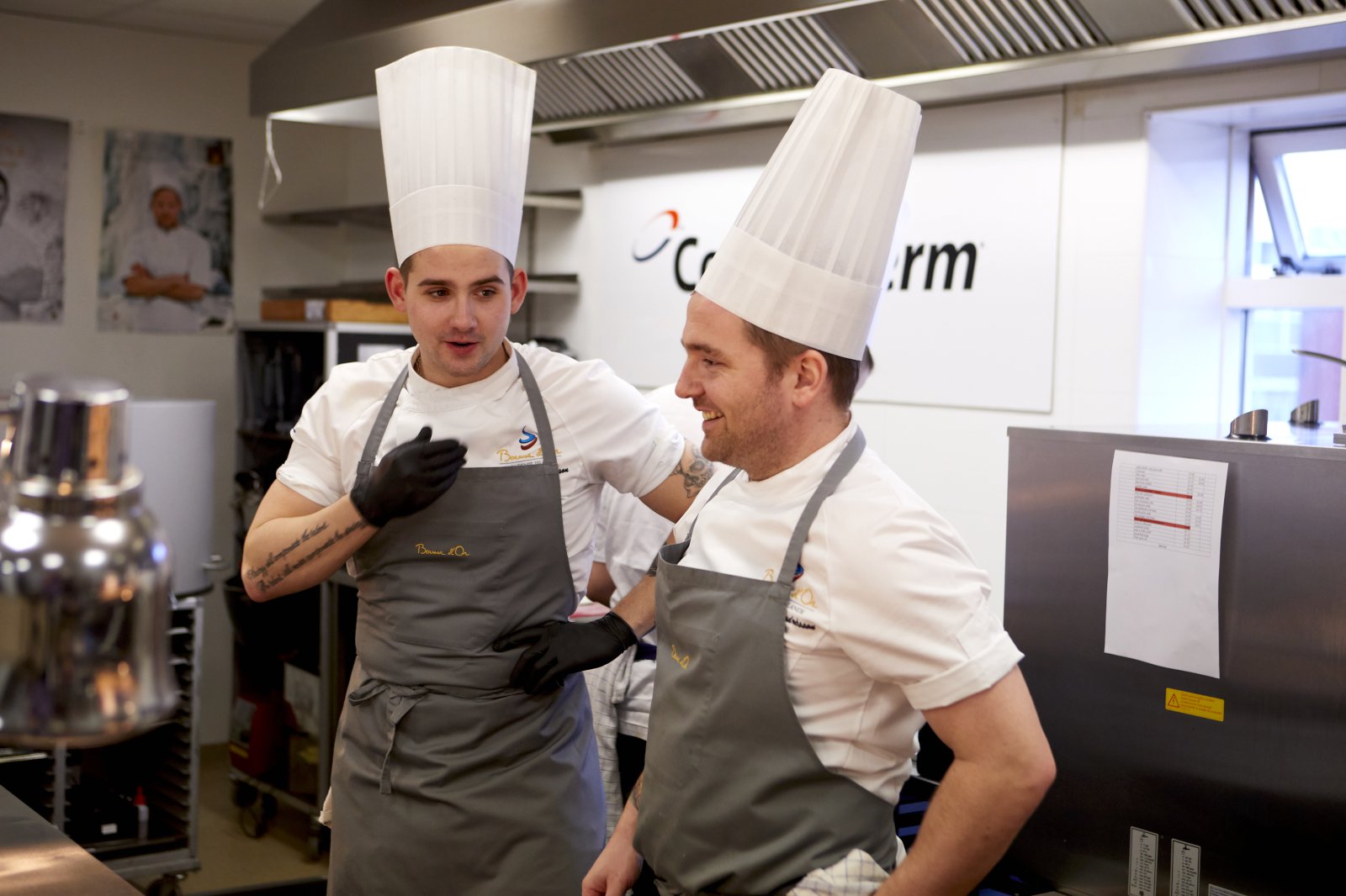 Viktor Örn náði þriðja sæti í matreiðslukeppni þeirra fremstu