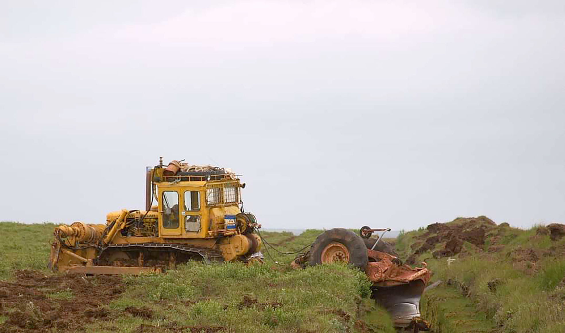 Gerði lokræsi um land allt