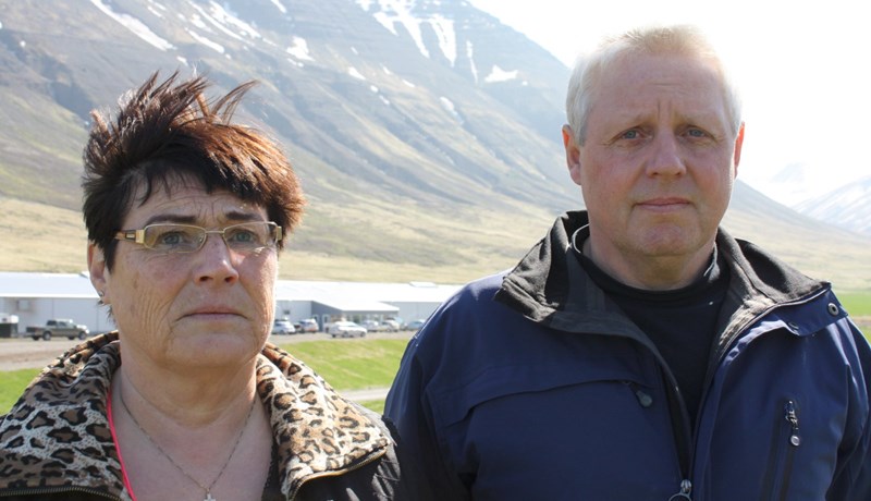 Tökum fagnandi á móti öllum með sól í hjarta