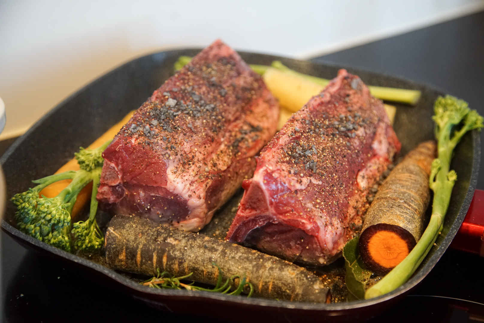 Páskalambahryggur og -egg