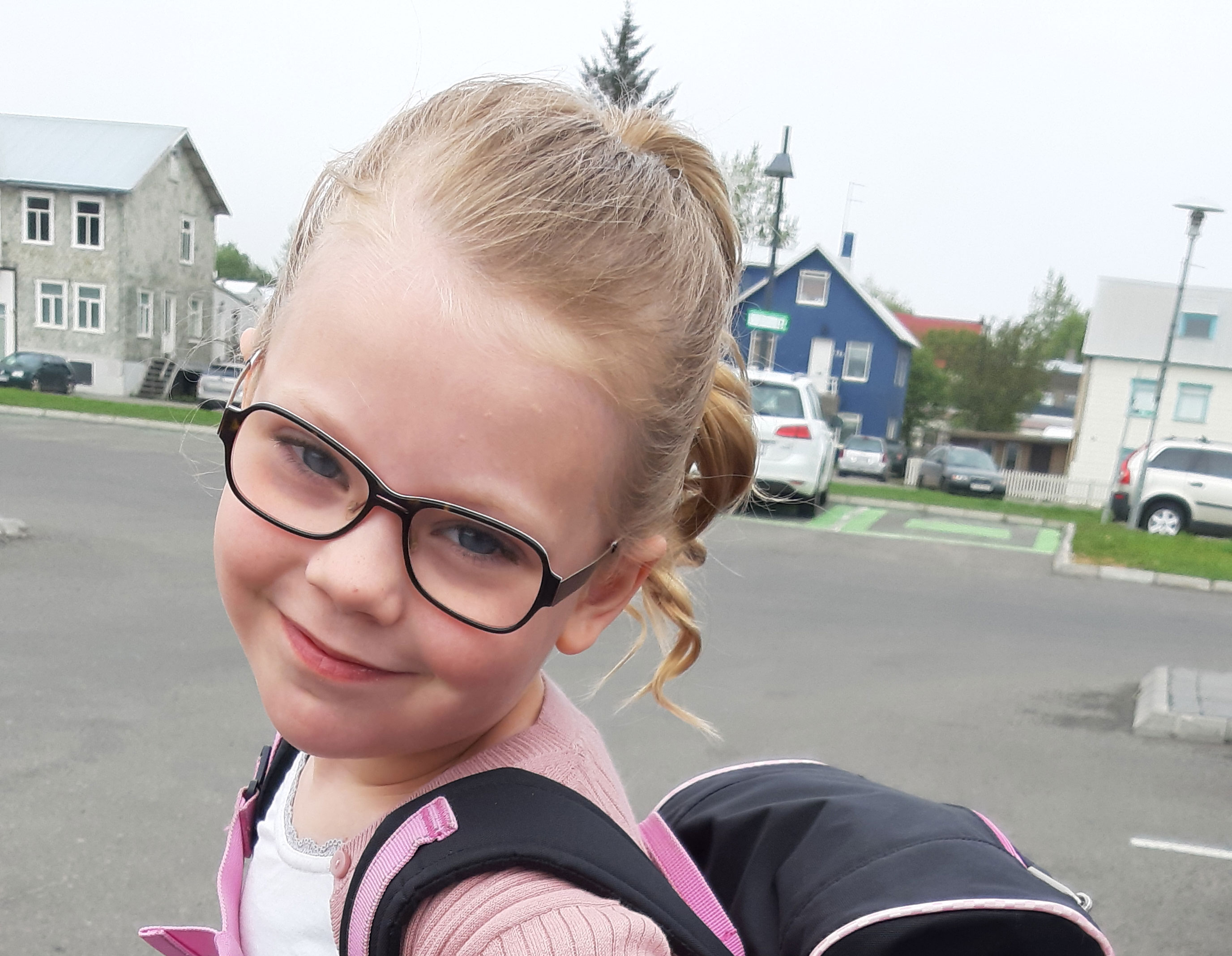 Man fyrst eftir að hafa snýtt mömmu