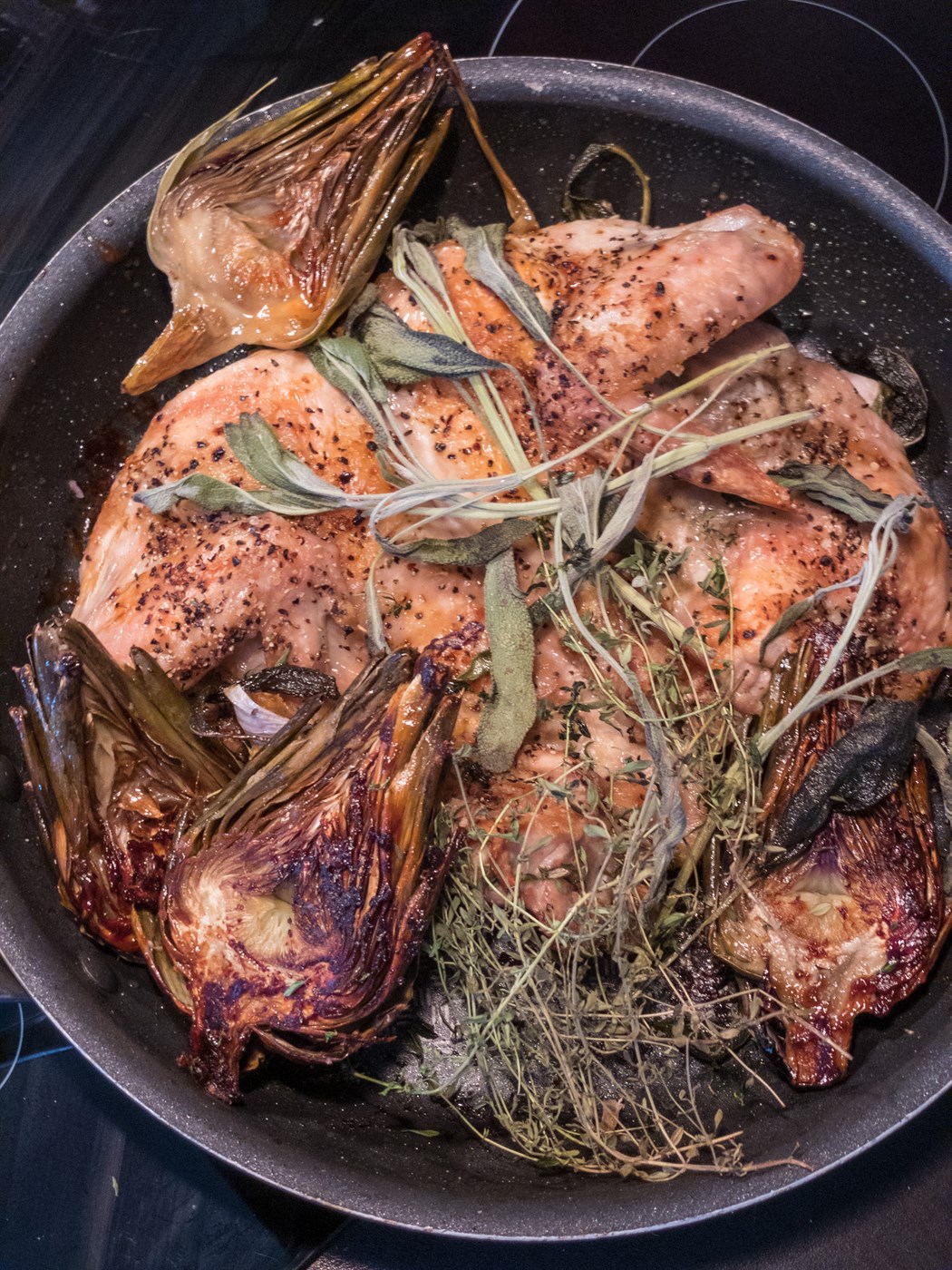 Ofnsteiktur kjúklingur og ætiþistlar