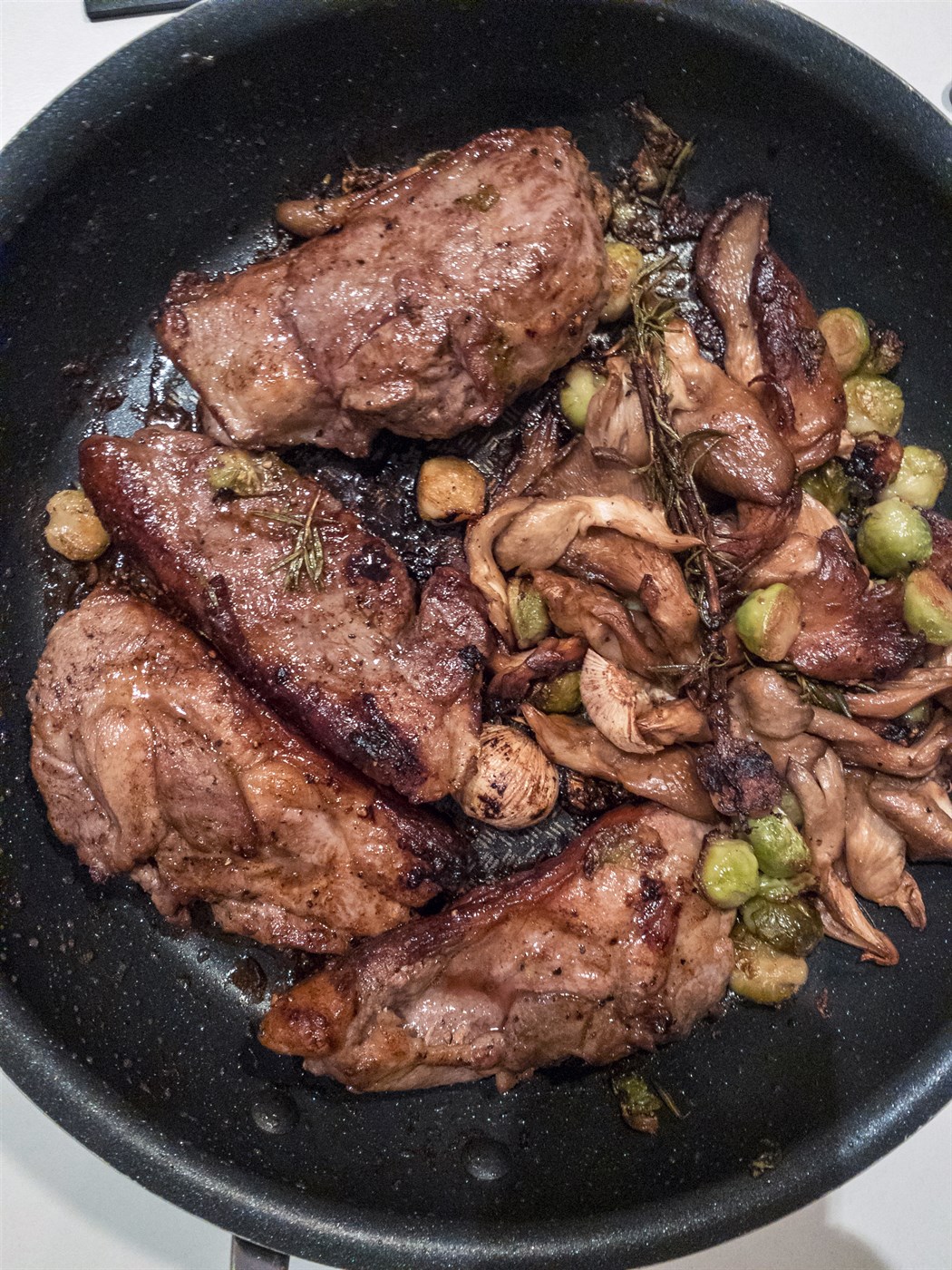 Lambasteik og mjúkar haframjölskökur