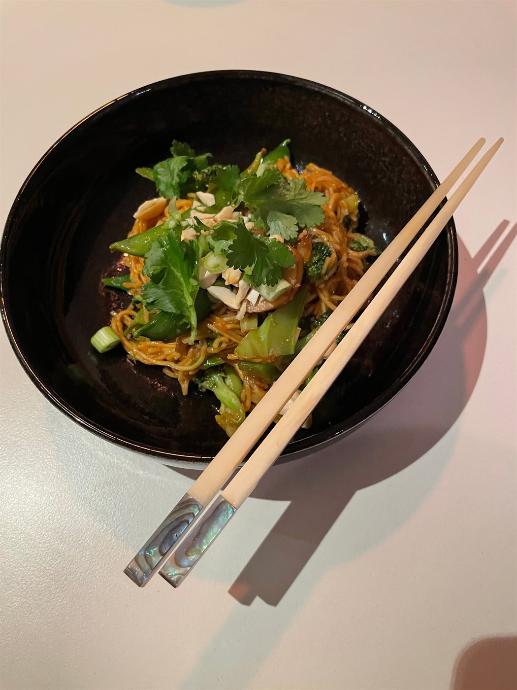 Kryddaðar sveppa- og spergilkálsnúðlur