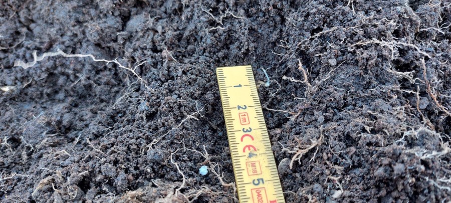 RML býður upp á jarðvegssýnatöku og túlkun á niðurstöðum auk áburðaráætlana þegar að því kemur.