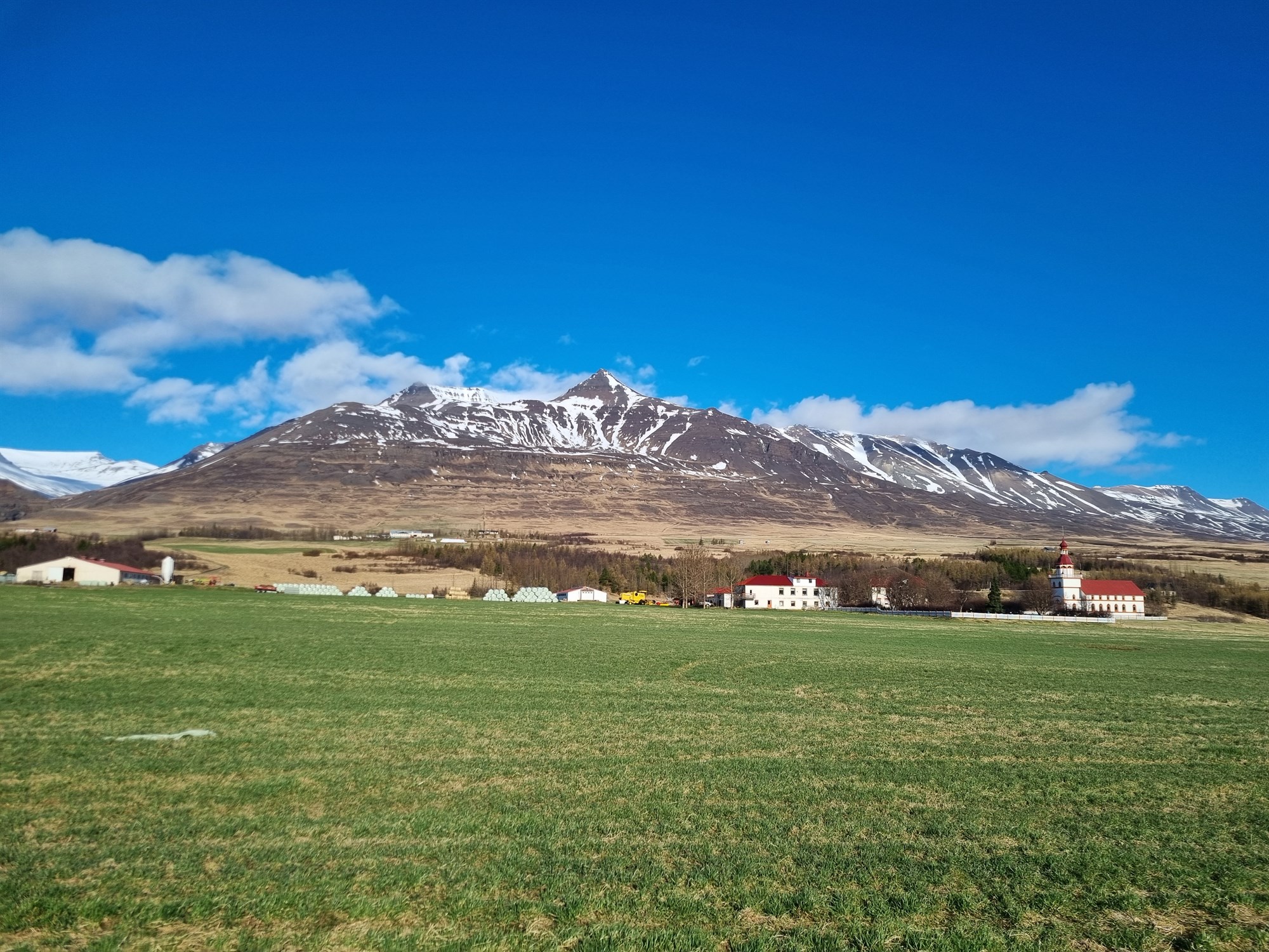 Sólarselluvaraafl á Grund í Eyjafirði