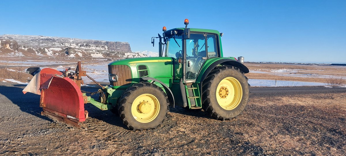 Vel útbúinn  John Deere 6630 í góðu lagi
