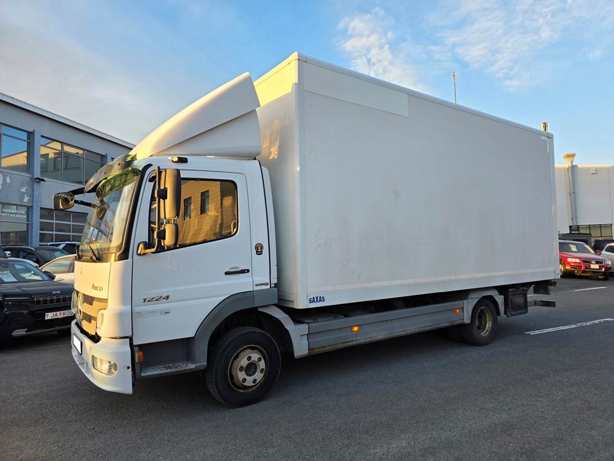 merc. Benz ATEGO 1224 L árg. 2012,  ek.1