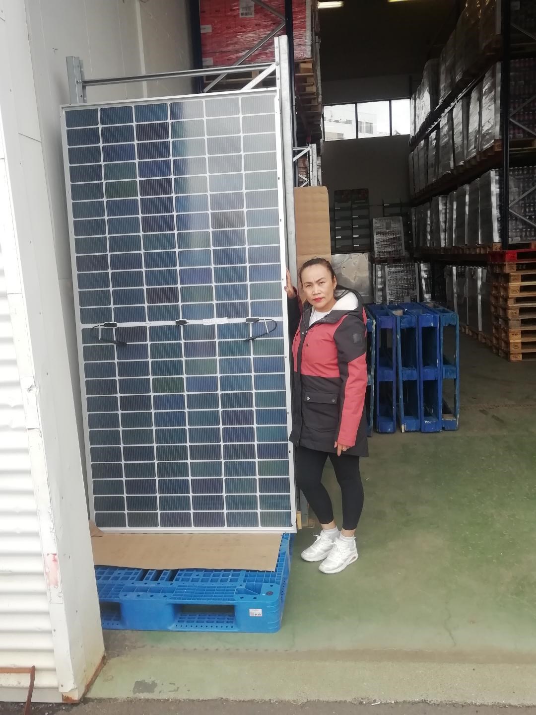 Sólarsella 600w Tvíglerja  23% nýtniVe