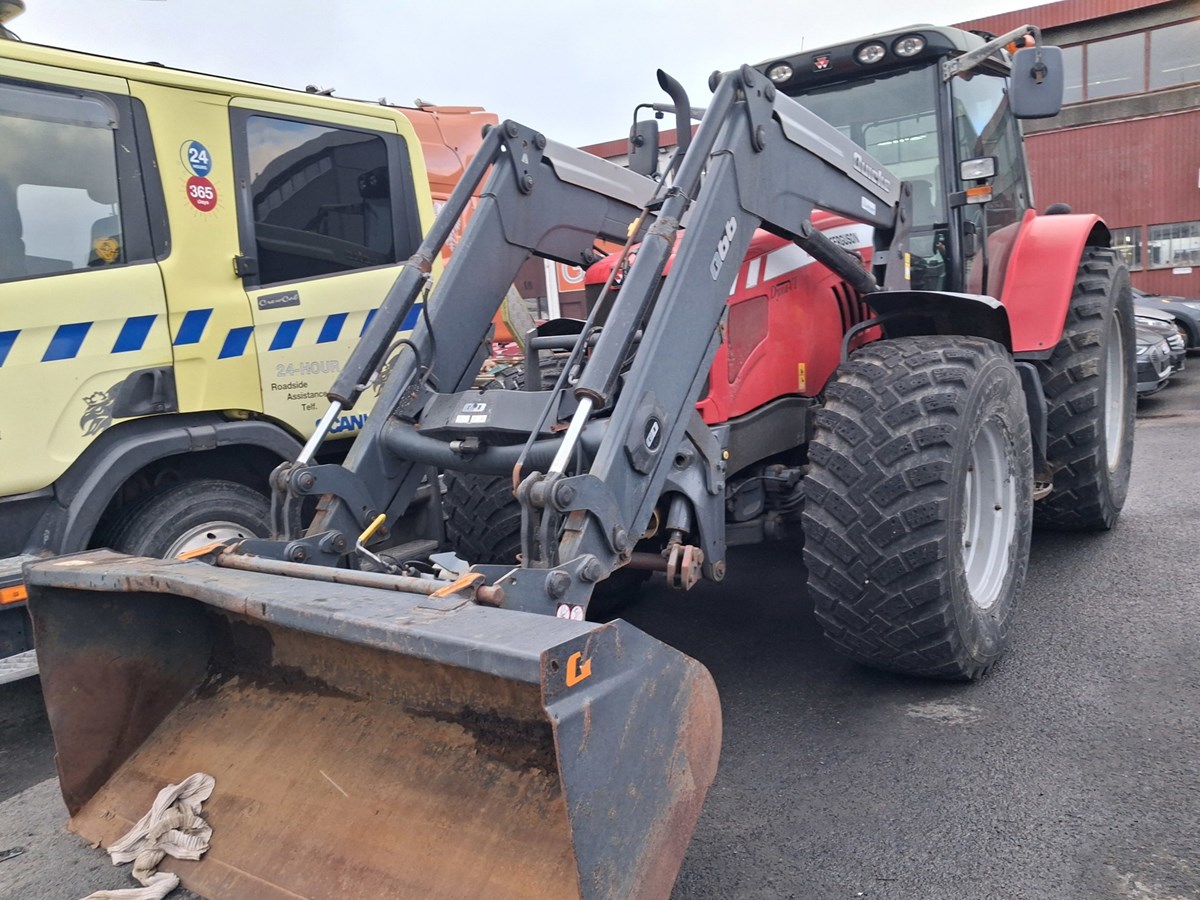 MF 7480  6/12 not 5þvst Verð 8.6m auk vs