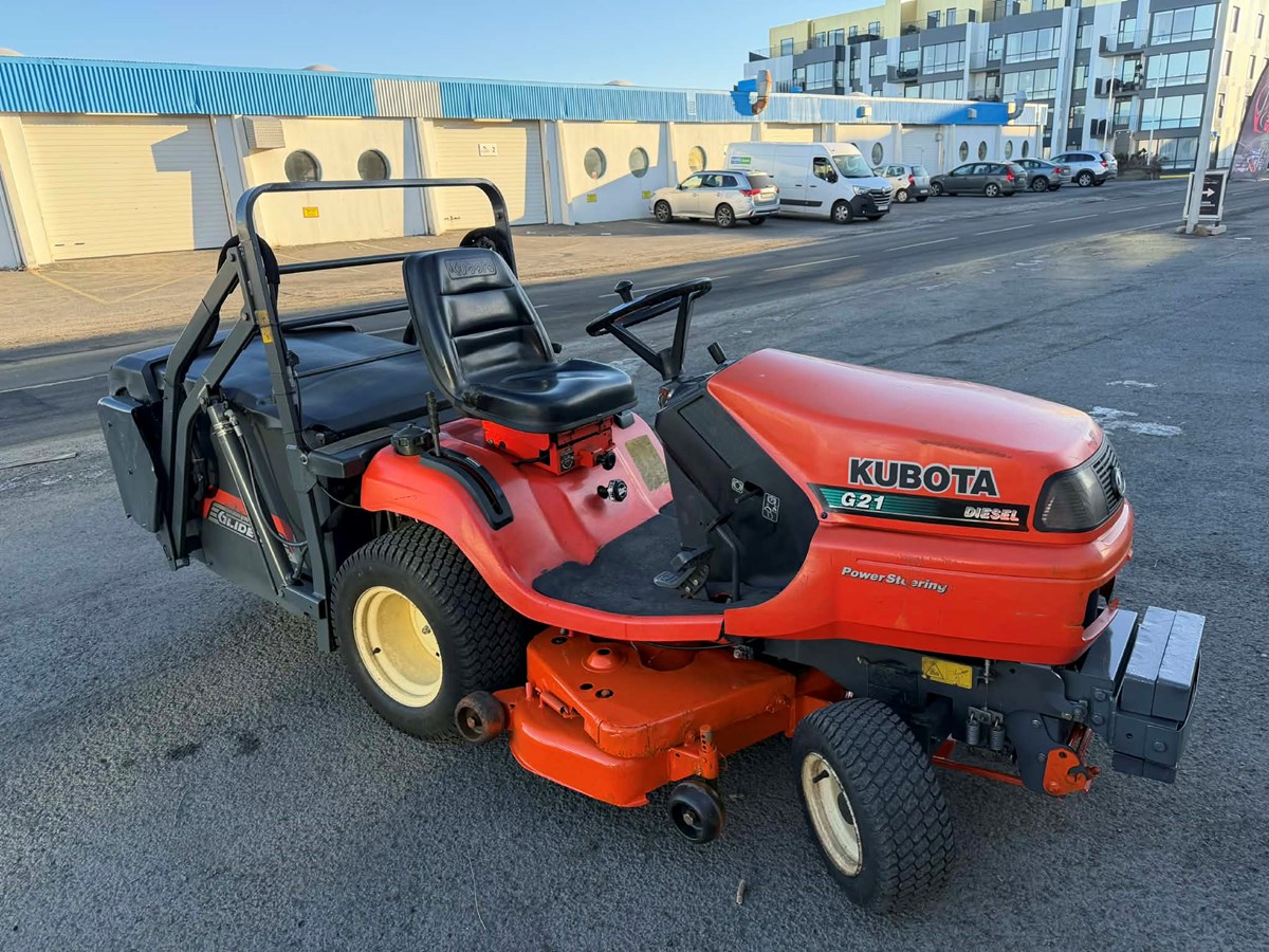Kubota G21 high dump sláttutraktor 2008