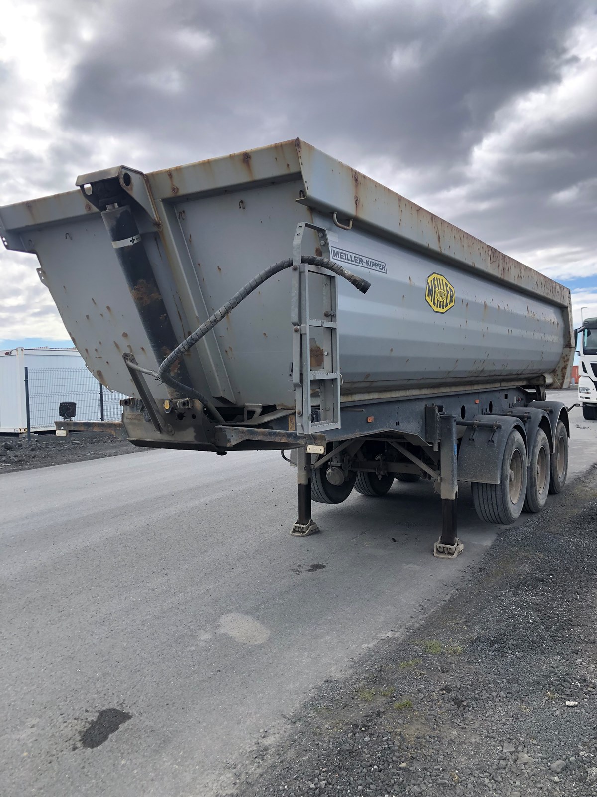 Meiller sturtuvagn árgerð 2019. Verð: Ti