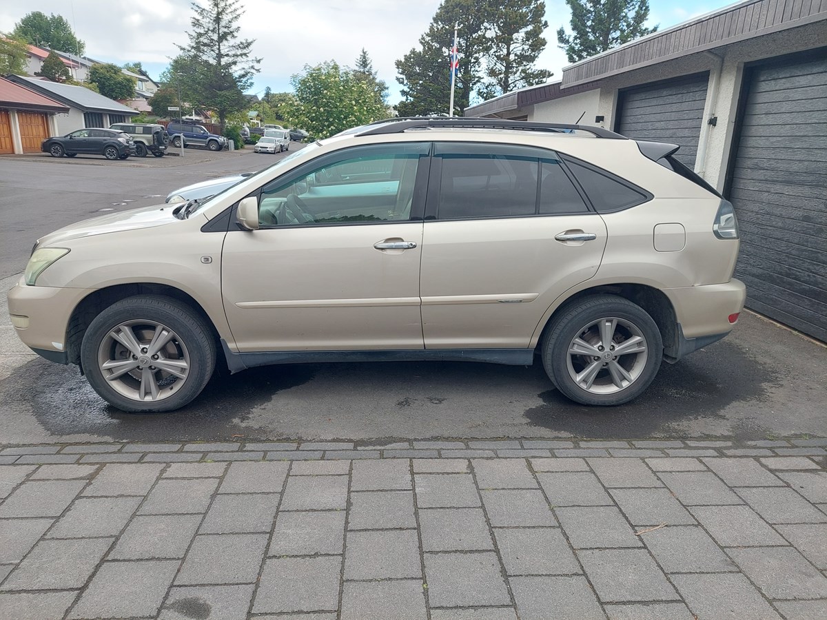 Til sölu Lexus RX 300 ekinn302232 kmEr