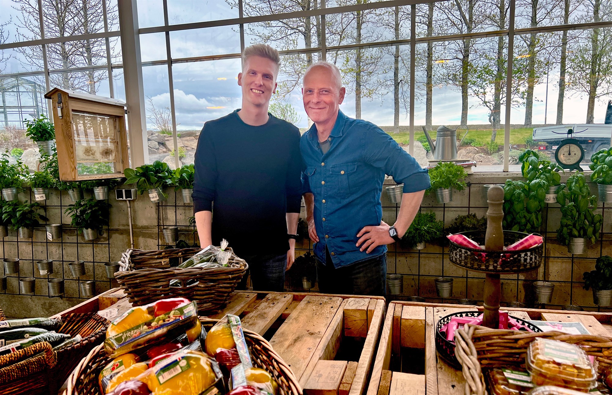 Bjartsýnir garðyrkjubændur með stáltaugar