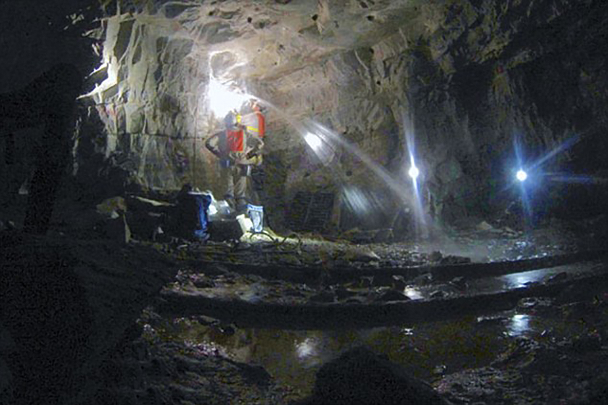 Myndi fylla 34 kílómetra djúpan tank sem næði yfir allt Ísland