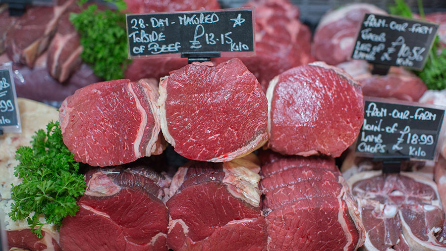 Breskir bændur óttast aðför veganfólks að kjötframleiðslu í Bretlandi