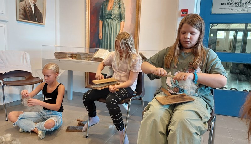Fimmtubekkingar undu sér vel við tóvinnuna