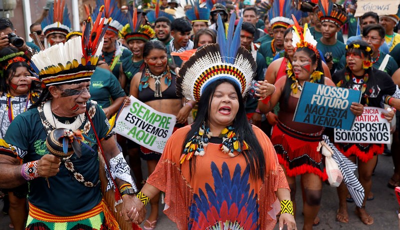 Fáein skref í rétta átt