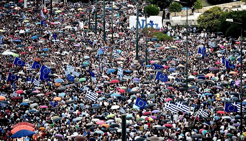 Raunverulegur grískur harmleikur sagður í uppsiglingu í sumar