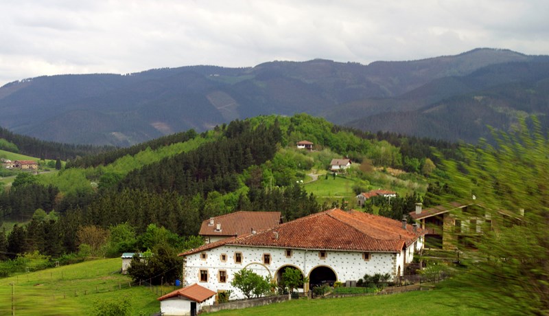 Í Baskalandi framleiða bændur afbragðsgóða sauðaosta