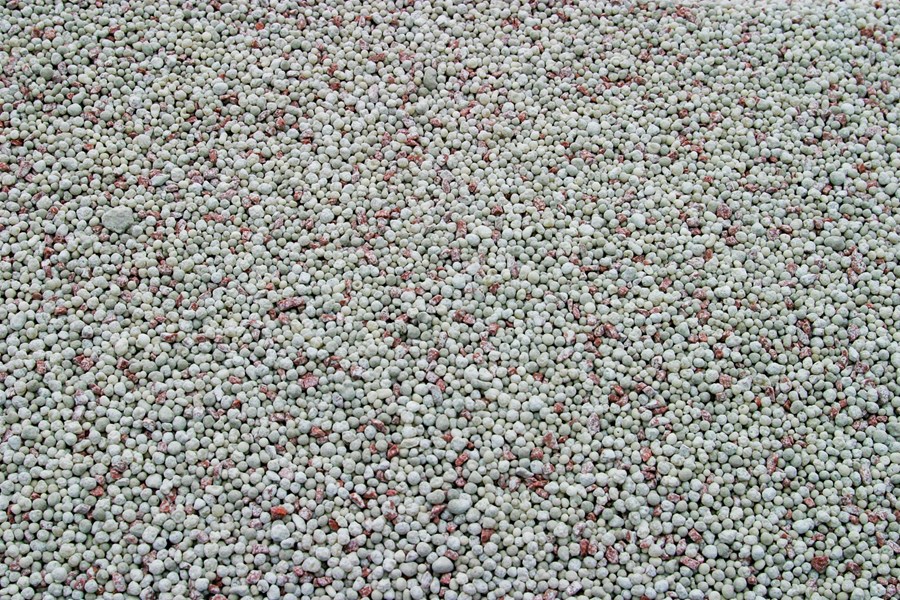 Viðskiptahöft á Rússland hafa minnkað aðgengi að kadmíumsnauðum fosfór.