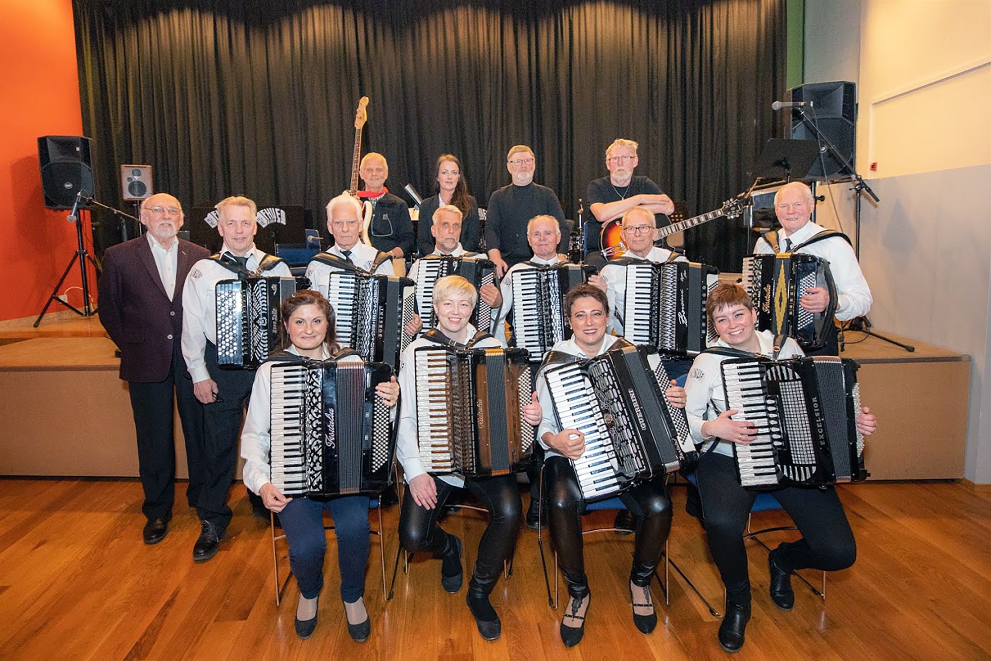 „Fyrst og fremst er það hljómurinn sem heillar mig“