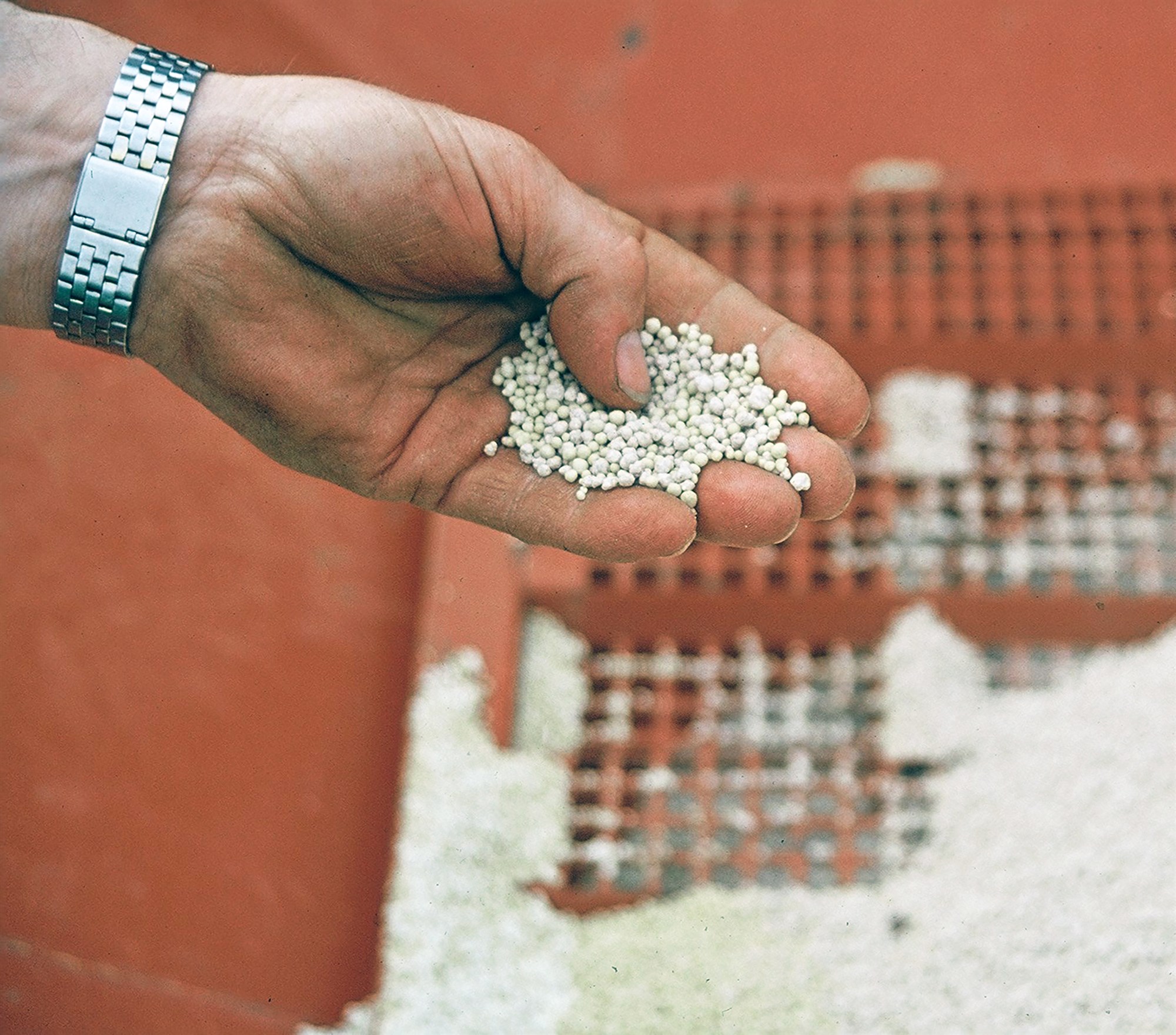 Dreifing á tilbúnum áburði