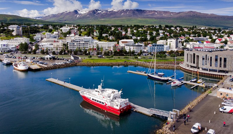 Undanfarin ár erfið og fyrirtækin klóra sig ekki sjálf út úr vandanum