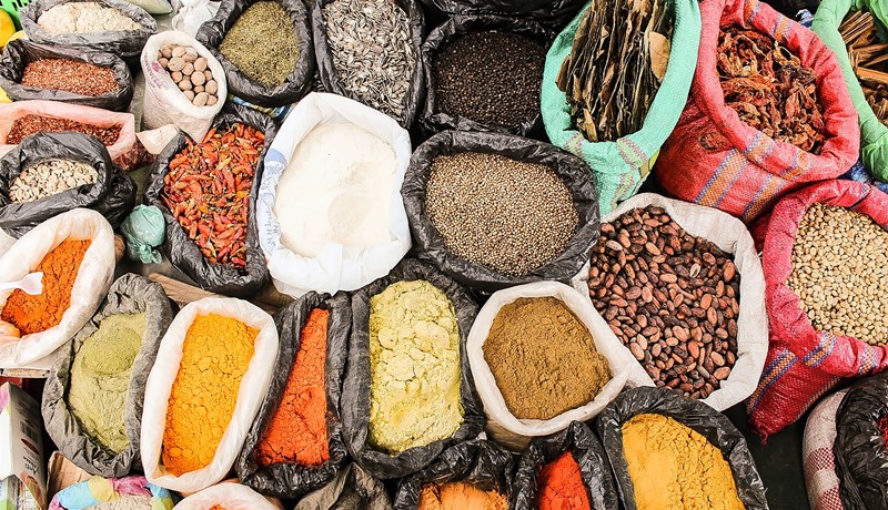 Krydd í tilveruna - fyrri hluti