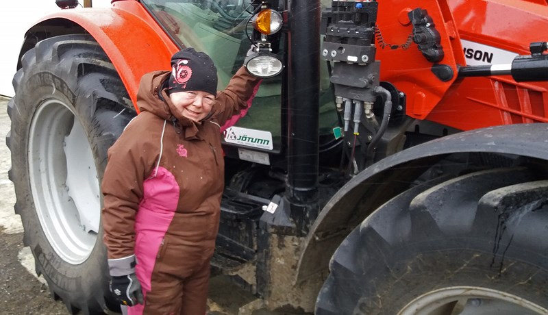 Hefur innflutning á klæðilegum norskum vinnufatnaði