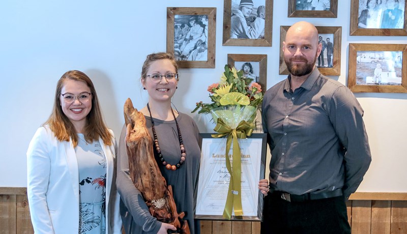 Blábankinn hlaut Landstólpann