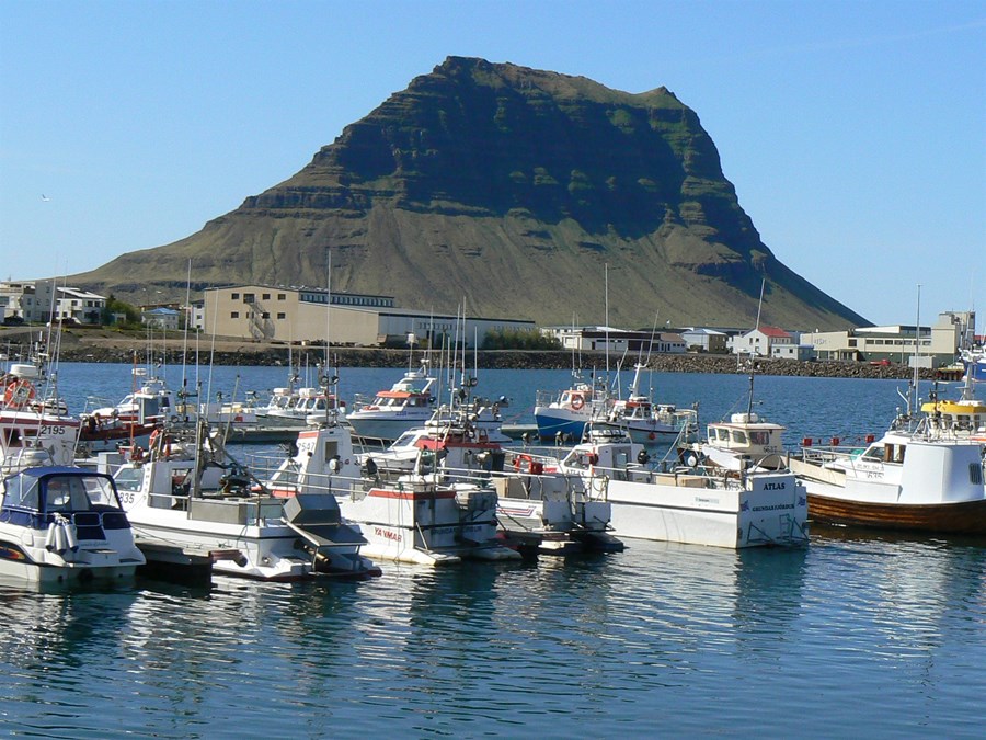 Bátar í Grundarfjarðarhöfn árið 2012.