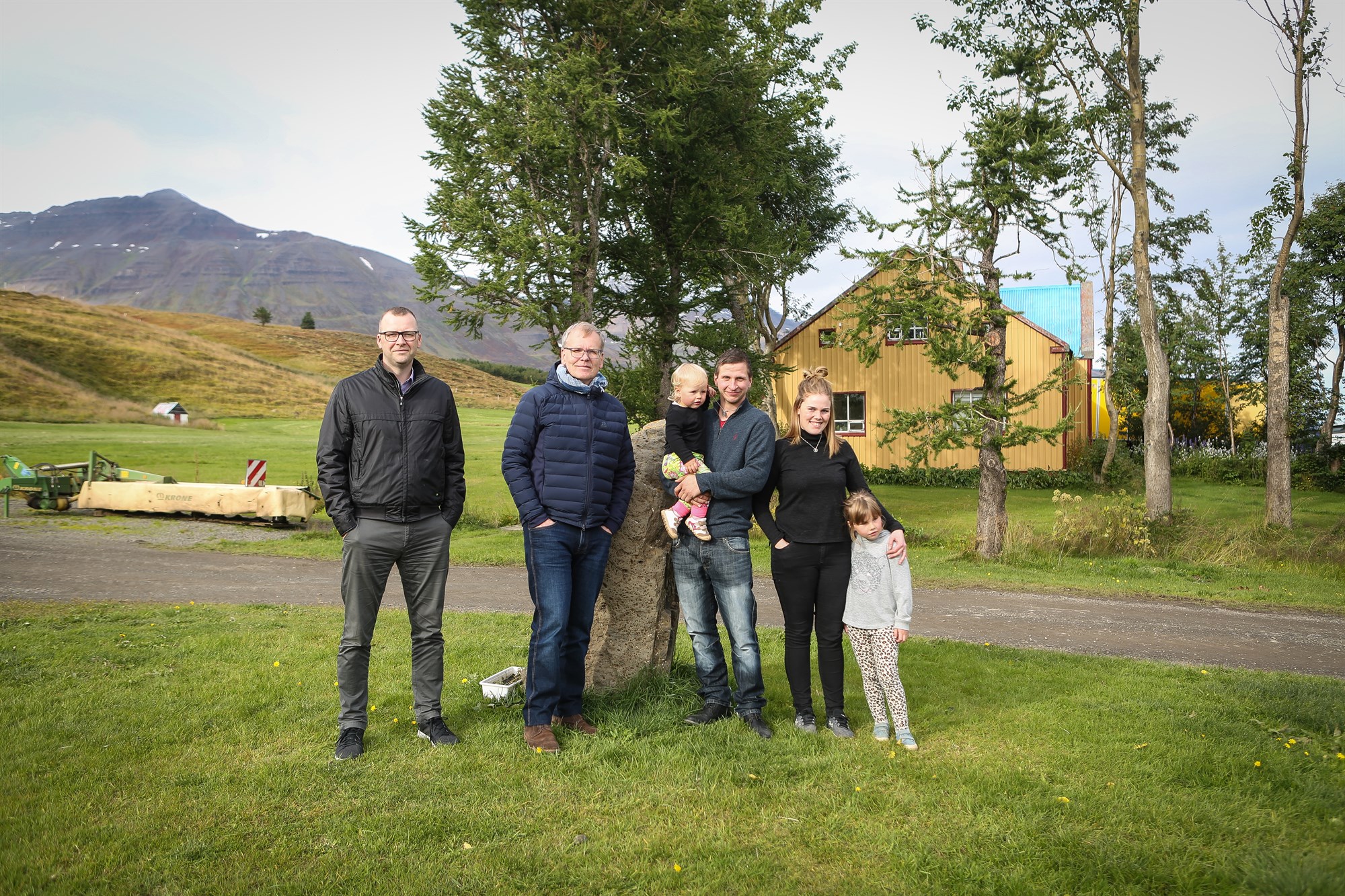 Betri l&#225;nakj&#246;r eiga m.a. a&#240; au&#240;velda kynsl&#243;&#240;askipti &#225; b&#250;j&#246;r&#240;um