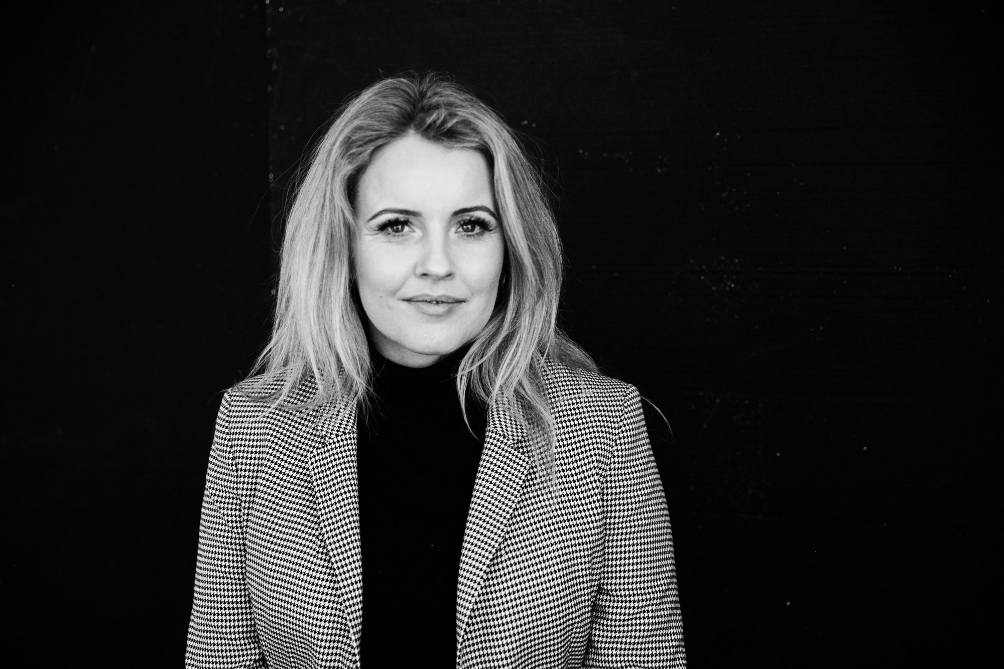 Borgar starfsfólki sínu fyrir að sofa vel