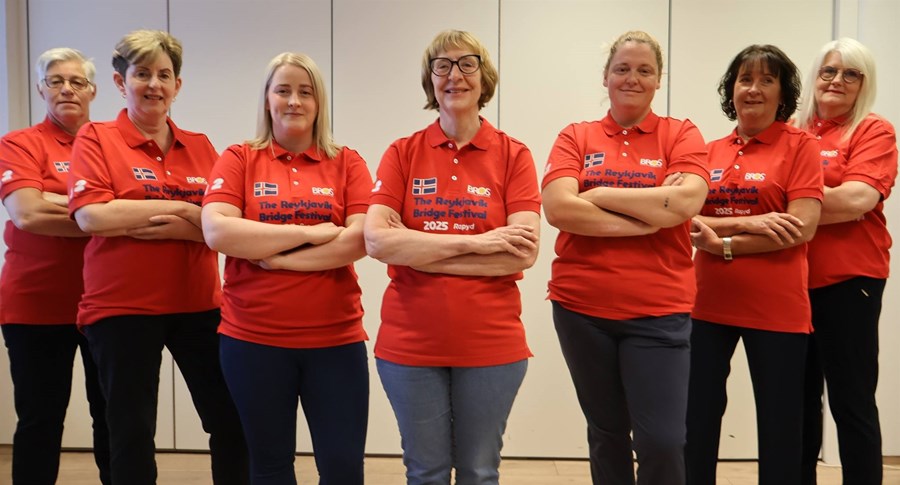 Íslensku valkyrjurnar í kvennaliðinu í bridds áttu fína spretti á EM í Danmörku. 