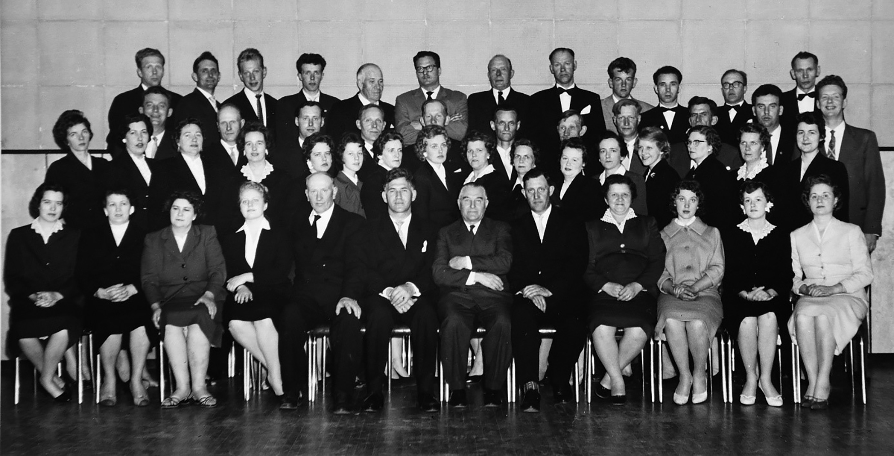 Þegar Kjósin ómaði af söng