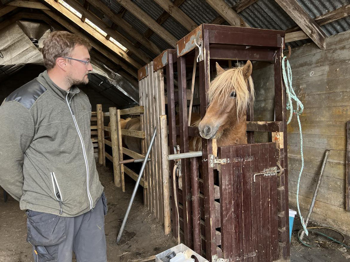 Lögreglan fellir niður blóðmerarannsókn