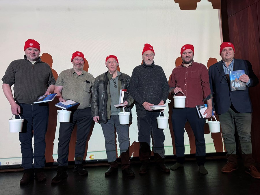 Jólasveinabridds fyrir austan.