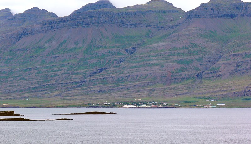 „Tekjurnar af ánni borga áburðinn á túnin“