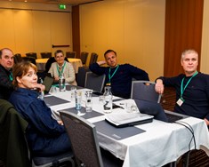 Eftirspurn eykst en innlenda framleiðslan stendur í stað