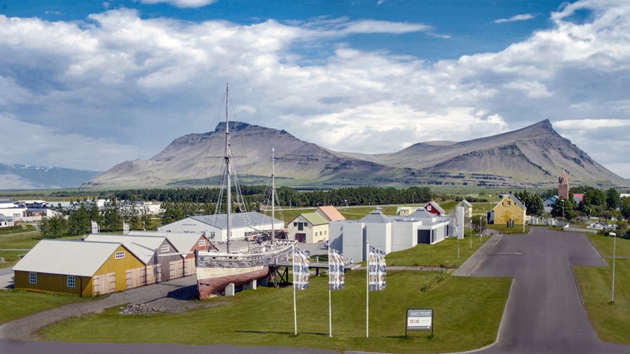 Safnið varðveitir heildstætt safn muna sem tilheyrðu fyrri tíðar búskaparháttum á Akranesi og nærsveitum og er nú unnið að heildarskráningu muna safnsins.