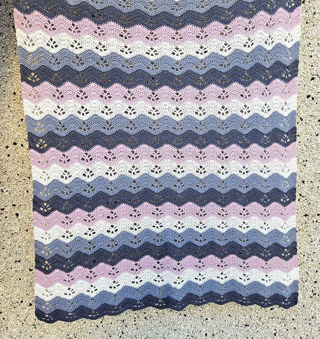 Lillemor bylgjuteppi