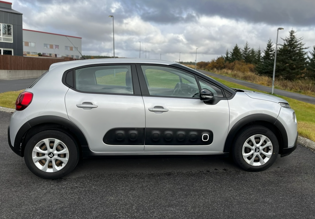 Til sölu. Ýmis skipti koma til greina ei