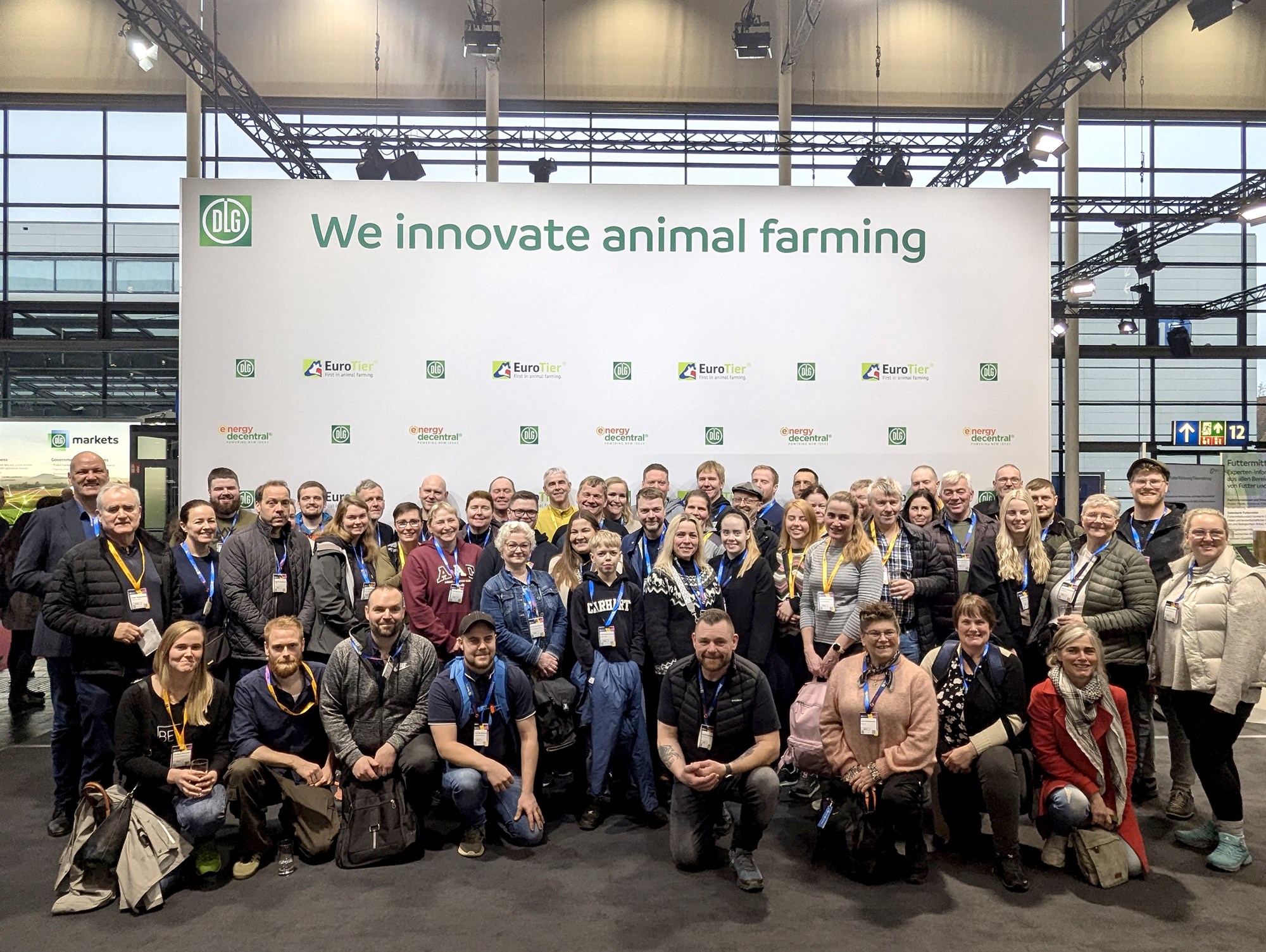 Hús tekið á þýskum bændum